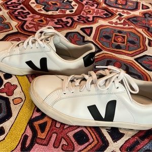 Veja ESPLAR LEATHER WHITE BLACK